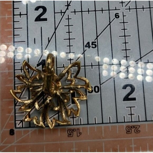 Napier Sterling Clip On Earrings 1940s Gold Wash 925 Silver Large Leaves 925 - Picture 13 of 13